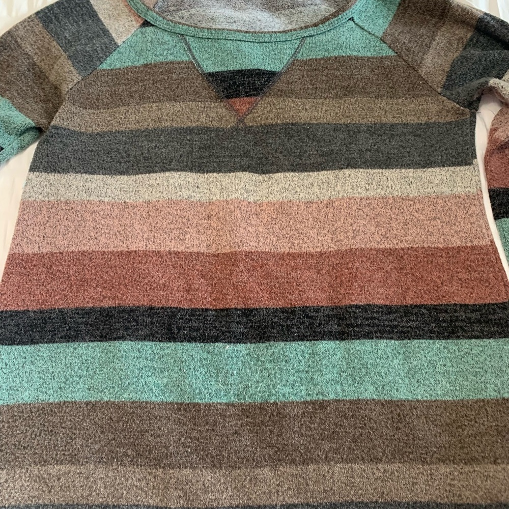 BiBi Striped Top - Picture 6 of 12